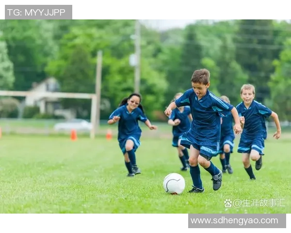 巨星风采聚焦足球球星专场畅享绿茵激情魅力时刻 巨星风采聚焦足球球星专场畅享绿茵激情魅力时刻