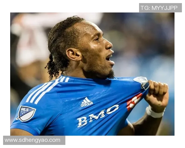 德罗巴:传奇前锋的辉煌足球生涯与贡献分析 德罗巴:传奇前锋的辉煌足球生涯与贡献分析