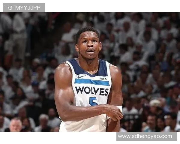 西班牙足球巨星詹姆斯领衔新一代球员崛起 探索未来足球的无限可能